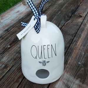 Ceramic Birdhouse NWT